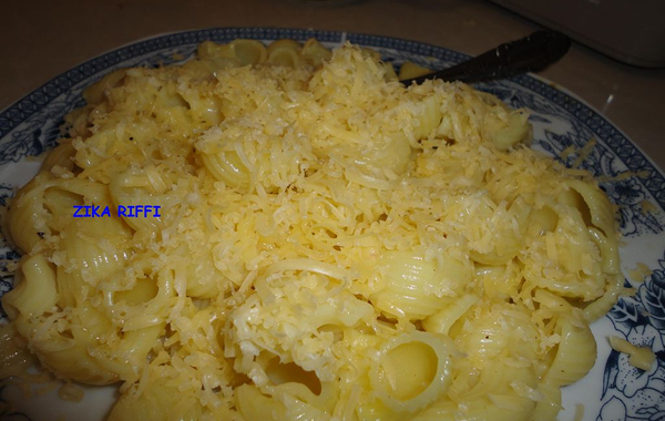 Pâtes au beurre (demi-sel)